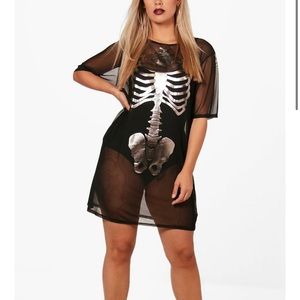SOLD ! BOOHOO Mesh Skeleton Tunic